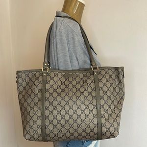 GUCCI GG Supreme Joy Tote Bag